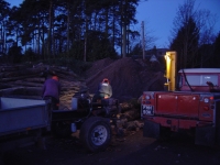  so adding some light using the worklamp on the Logrover
